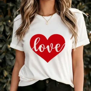 t shirt with love ❤️ – l’essence du style et de l’Émotion